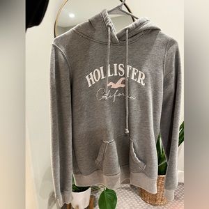 Hollister Sweatshirt
